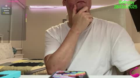 Chris Evens online show from October 20, 2025, 2:12 am