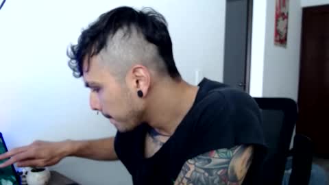 Snapshot of chris_demolisher chatting on December 13, 2025, 7:53 pm Im back here lets play hard online show from December 13, 2025, 7:53 pm