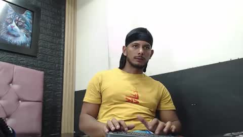 Snapshot of chris_dick2 chatting on October 18, 2025, 7:09 am chris_dick2 online show from October 18, 2025, 7:09 am