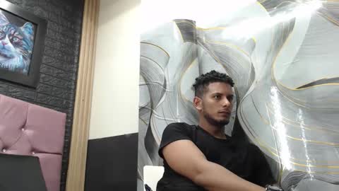 Snapshot of chris_dick2 chatting on November 6, 2025, 5:41 am chris_dick2 online show from November 6, 2025, 5:41 am