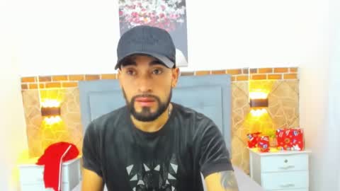 Snapshot of chris_kizz chatting on January 2, 2025, 11:31 am chris_kizz online show from January 2, 2025, 11:31 am