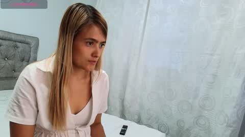 Snapshot of chris_sharon2023 chatting on January 1, 2025, 11:07 pm Yarixa online show from January 1, 2025, 11:07 pm