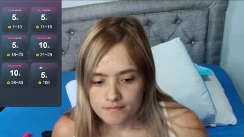 Snapshot of chris_sharon2023 chatting on February 28, 2025, 10:17 pm Yarixa online show from February 28, 2025, 10:17 pm