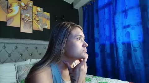 Snapshot of chris_sharon2023 chatting on October 28, 2025, 10:12 pm Yarixa online show from October 28, 2025, 10:12 pm