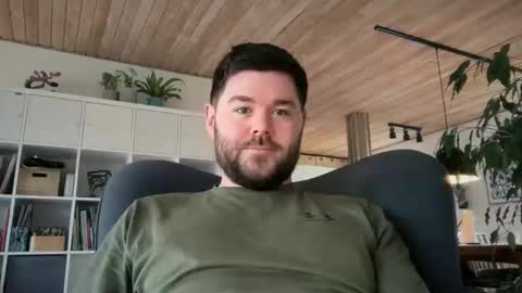 Chris one online show from April 16, 2026, 8:26 am