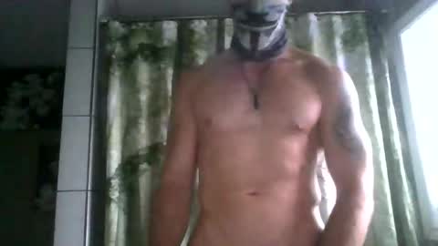 chrisfroom online show from November 15, 2025, 7:32 pm