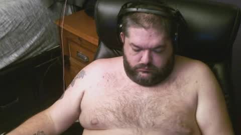 Snapshot of chrisgraphics2 chatting on April 7, 2026, 5:52 am Chris online show from April 7, 2026, 5:52 am