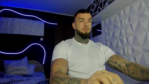 Snapshot of chrisjordan666 chatting on October 6, 2025, 7:39 am Chris Jordan online show from October 6, 2025, 7:39 am