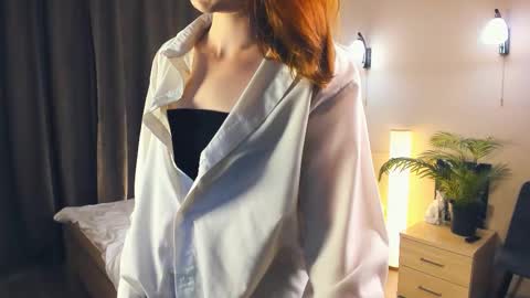 Lizz online show from September 11, 2025, 8:09 pm