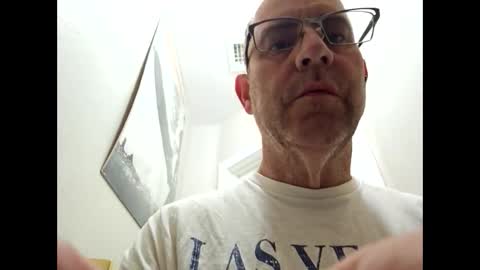 Chris online show from January 16, 2025, 1:14 pm