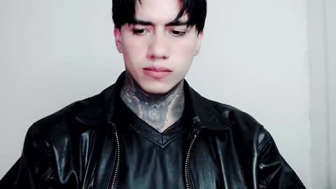 CHRIS  INDEPENT MODEL online show from September 29, 2025, 2:44 pm