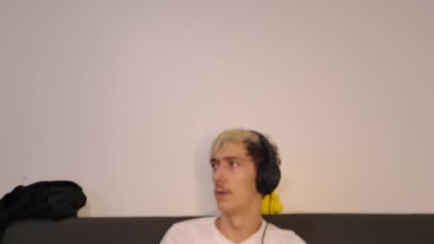 Snapshot of chrisslicer chatting on October 22, 2025, 10:20 pm Christopher online show from October 22, 2025, 10:20 pm