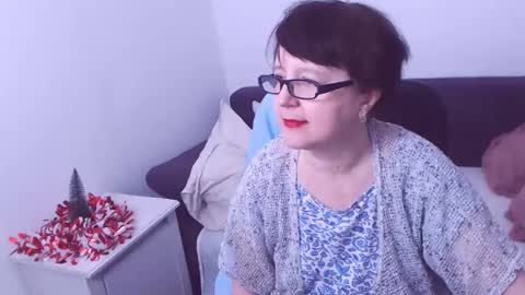 Snapshot of christarose chatting on December 29, 2024, 7:43 pm Christa online show from December 29, 2024, 7:43 pm