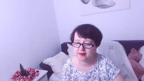 Snapshot of christarose chatting on January 2, 2025, 6:45 pm Christa online show from January 2, 2025, 6:45 pm