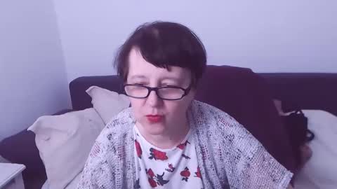 Snapshot of christarose chatting on January 13, 2025, 12:41 am Christa online show from January 13, 2025, 12:41 am