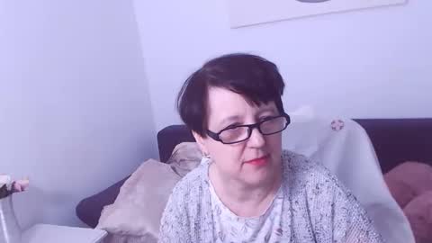 Snapshot of christarose chatting on January 16, 2025, 4:07 am Christa online show from January 16, 2025, 4:07 am