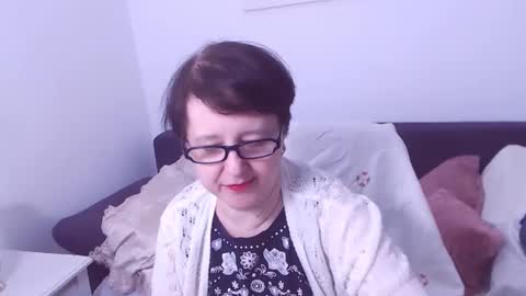 Snapshot of christarose chatting on January 24, 2025, 6:14 pm Christa online show from January 24, 2025, 6:14 pm