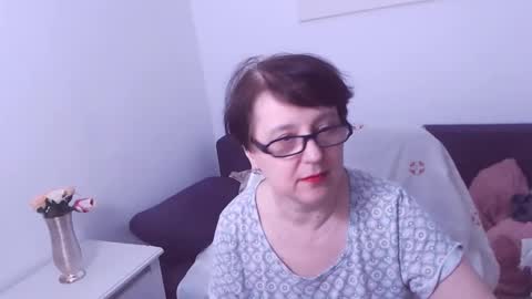 Snapshot of christarose chatting on January 31, 2025, 11:56 pm Christa online show from January 31, 2025, 11:56 pm