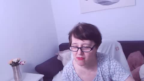 Snapshot of christarose chatting on February 1, 2025, 2:58 am Christa online show from February 1, 2025, 2:58 am