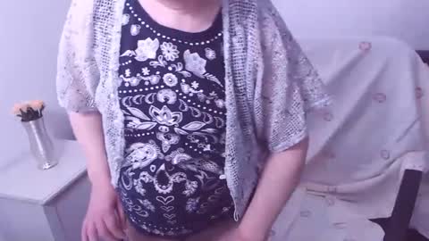 Snapshot of christarose chatting on March 9, 2025, 5:00 am Christa online show from March 9, 2025, 5:00 am