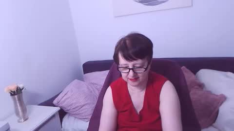 Snapshot of christarose chatting on September 20, 2025, 11:28 pm Christa online show from September 20, 2025, 11:28 pm