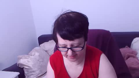 Snapshot of christarose chatting on October 19, 2025, 2:29 pm Christa online show from October 19, 2025, 2:29 pm