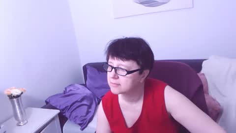 Snapshot of christarose chatting on November 9, 2025, 2:37 pm Christa online show from November 9, 2025, 2:37 pm