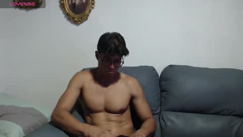 ---Chistian--- online show from October 23, 2025, 3:17 am