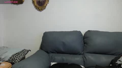 ---Chistian--- online show from October 31, 2025, 10:49 am