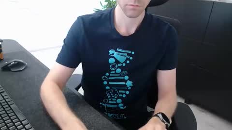 Snapshot of christianblck chatting on October 13, 2025, 8:58 am christianblck online show from October 13, 2025, 8:58 am