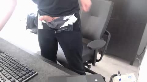 Snapshot of christianblck chatting on November 3, 2025, 12:39 pm christianblck online show from November 3, 2025, 12:39 pm