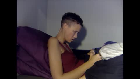 Snapshot of christinasaunters chatting on March 2, 2025, 12:54 pm Christina Saunters online show from March 2, 2025, 12:54 pm