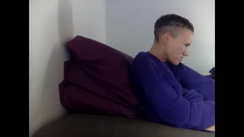 Snapshot of christinasaunters chatting on March 2, 2025, 10:27 pm Christina Saunters online show from March 2, 2025, 10:27 pm