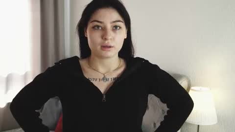 Snapshot of christinlaurie chatting on September 10, 2025, 8:58 am ChristinaChris online show from September 10, 2025, 8:58 am