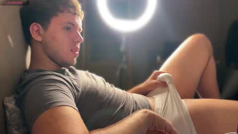 Snapshot of christophertan chatting on September 19, 2025, 7:58 pm Christopher online show from September 19, 2025, 7:58 pm