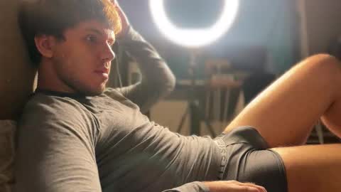 Snapshot of christophertan chatting on November 3, 2025, 7:53 am Christopher online show from November 3, 2025, 7:53 am