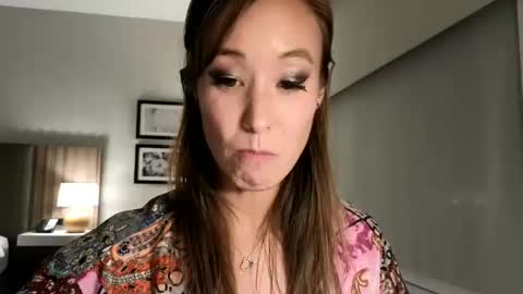 Snapshot of christy_love chatting on December 22, 2024, 2:39 am Christy Love online show from December 22, 2024, 2:39 am