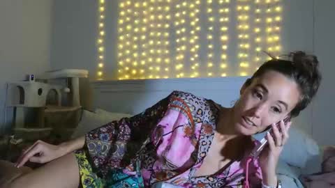 Snapshot of christy_love chatting on November 11, 2025, 4:45 am Christy Love online show from November 11, 2025, 4:45 am