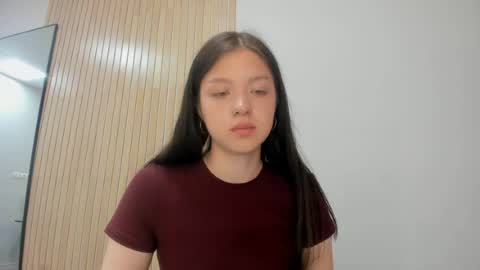 christyhryust online show from August 6, 2026, 1:24 pm