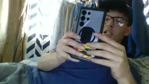 chrisvibess online show from April 1, 2026, 3:31 pm