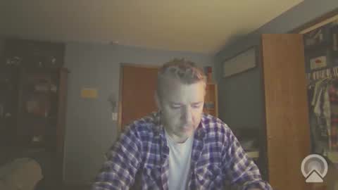 chrisw8121 online show from April 8, 2026, 2:55 am