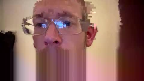 chriswells062590 online show from March 24, 2026, 12:04 am