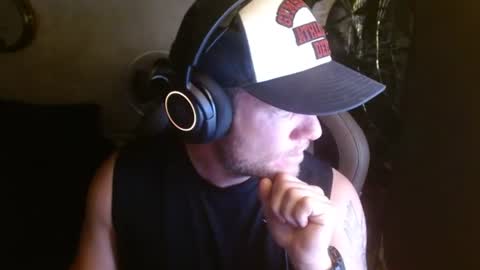 chrjoh22 online show from July 22, 2026, 1:08 am