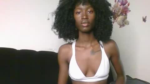 chroe22 online show from March 18, 2026, 7:00 am