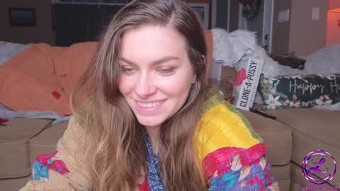 Snapshot of chroniclove chatting on January 1, 2025, 11:18 pm Marley online show from January 1, 2025, 11:18 pm