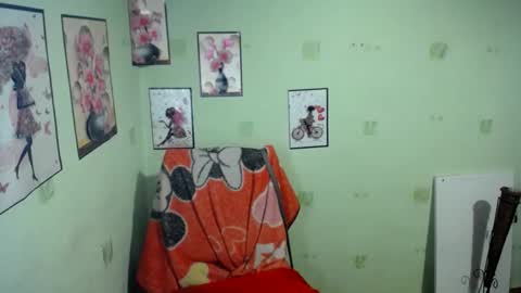 Diana online show from February 6, 2025, 5:51 pm