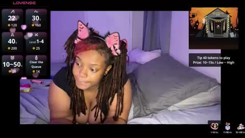 Snapshot of chubbeedweeb chatting on October 11, 2025, 4:44 am EmberEssence online show from October 11, 2025, 4:44 am