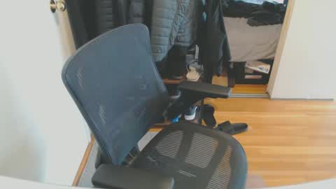 Snapshot of chubbyvix chatting on November 6, 2025, 6:09 pm AstorYvr online show from November 6, 2025, 6:09 pm