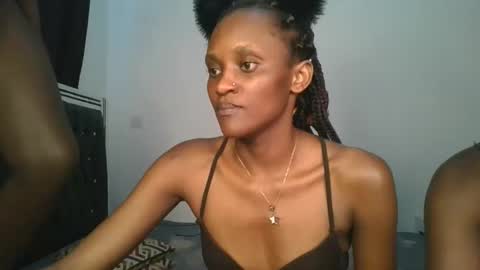 chyna_baibe online show from October 31, 2025, 11:44 am