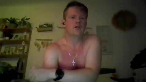 ciasnsyrize1996 online show from September 25, 2025, 9:40 pm